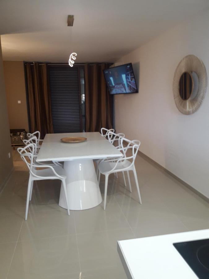 Appartement Reve-Catalan 2 Chambres แปร์ปินญอง ภายนอก รูปภาพ